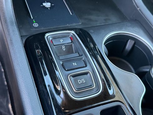 Certified 2023 Honda Pilot Elite image 32