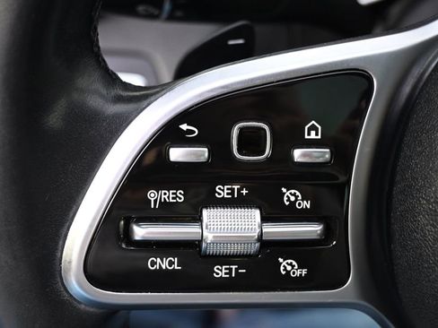 Used 2020 Mercedes-Benz C 300 4MATIC Sedan image 31