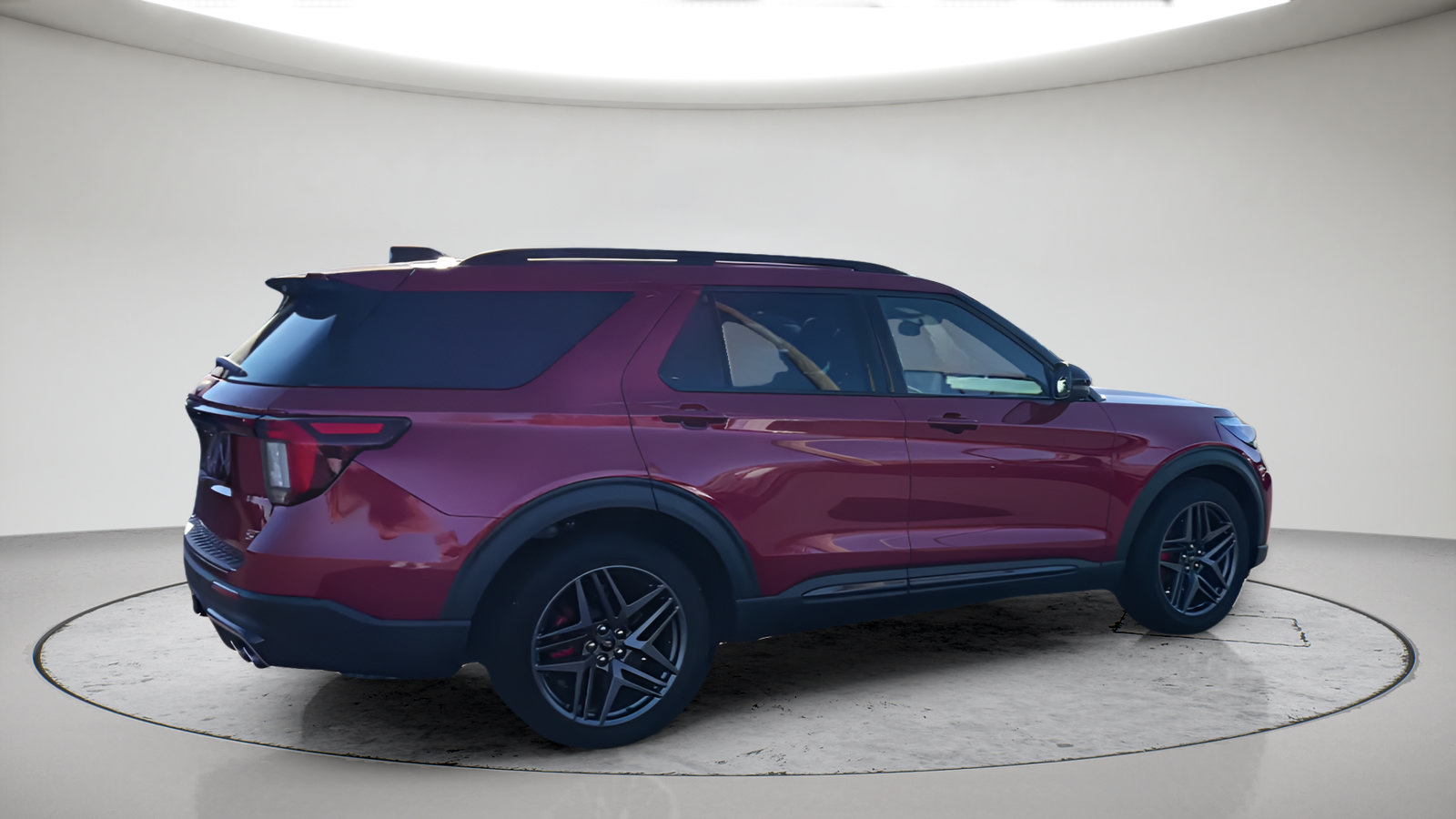 Used 2025 Ford Explorer ST w/ Sun And Sound Package AWD/4WD image 6