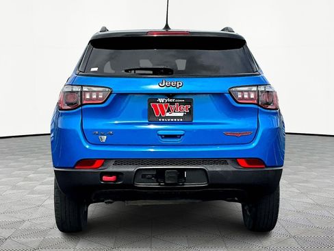 Used 2023 Jeep Compass Trailhawk w/ Trailhawk Convenience Group image 5