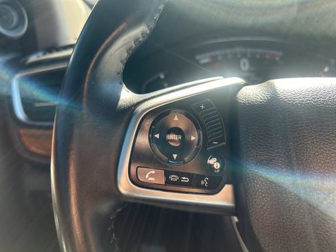 Used 2018 Honda CR-V Touring image 23