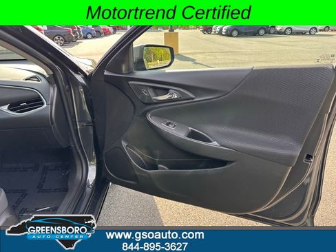 Used 2017 Chevrolet Malibu LS FWD image 16