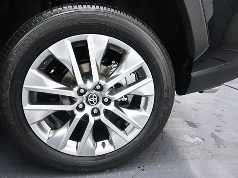 New 2025 Toyota RAV4 XLE Premium w/ Weather Package image 46