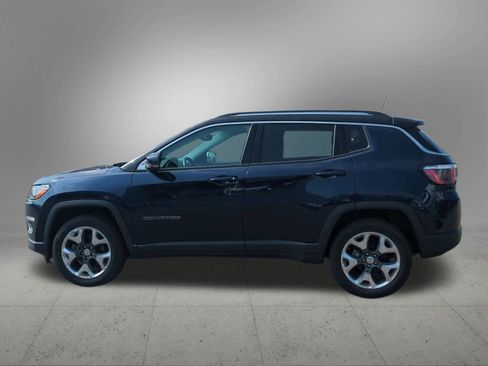 Used 2018 Jeep Compass Limited w/ Navigation Group image 3