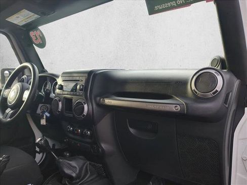 Used 2013 Jeep Wrangler Unlimited Sport image 22