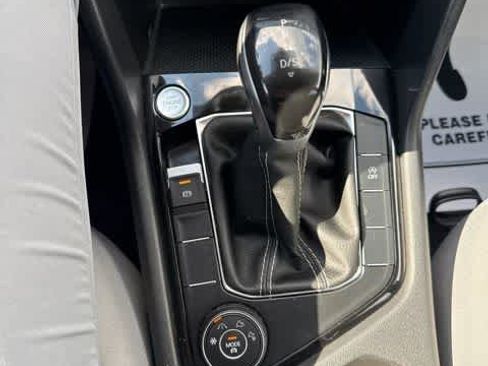 Certified 2024 Volkswagen Taos S AWD/4WD image 19