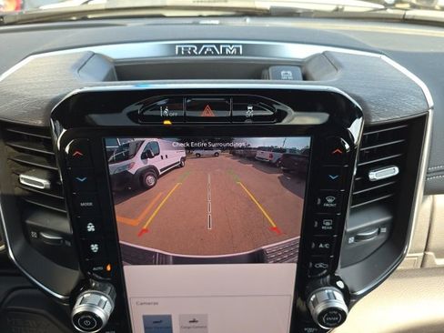 Used 2025 RAM 2500 Laramie image 28