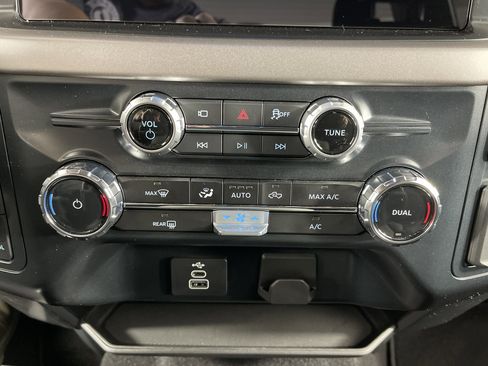 Used 2025 Ford F150 XLT w/ Equipment Group 301A Standard image 25