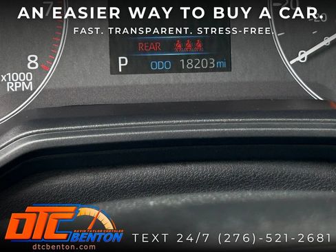 Used 2024 Toyota Corolla SE FWD image 18