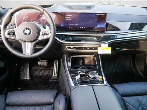 New 2026 BMW X5 xDrive40i w/ M Sport Package AWD/4WD image 21