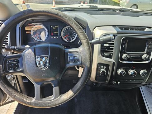 Used 2017 RAM 2500 SLT image 10