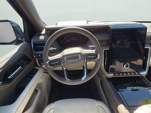Used 2026 GMC Yukon Denali image 17