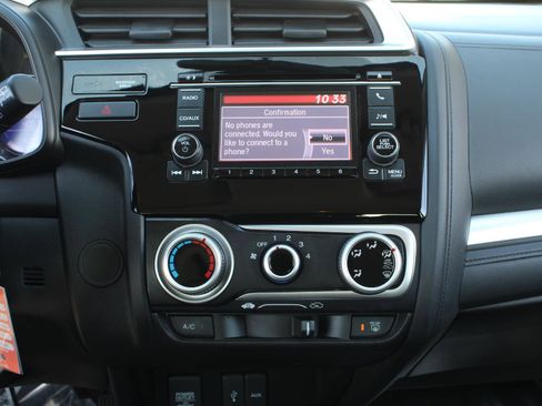 Used 2017 Honda Fit LX image 11