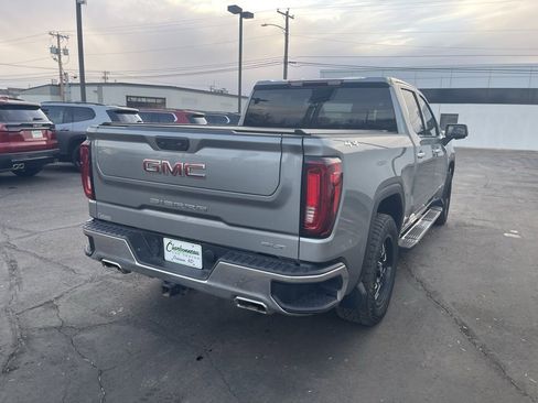 Used 2023 GMC Sierra 1500 SLT w/ SLT Convenience Package image 3