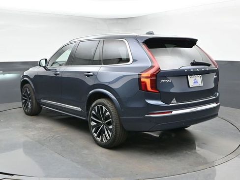 New 2026 Volvo XC90 B6 Plus w/ Protection Package Premier AWD/4WD image 8