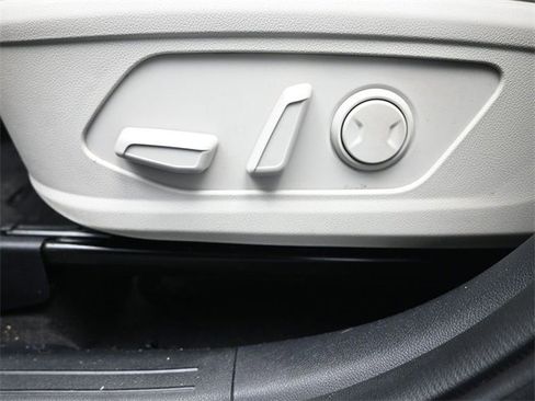 Used 2022 Kia Sorento EX w/ Panoramic Sunroof Package image 7