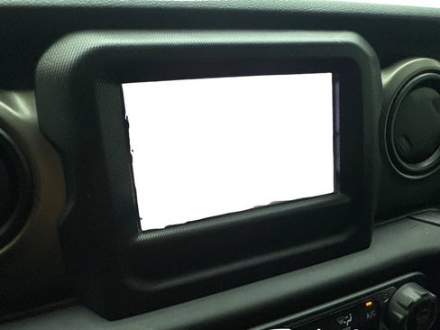 Used 2019 Jeep Wrangler Unlimited Sport S AWD/4WD image 63