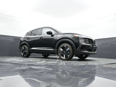 Certified 2025 Nissan Kicks SR AWD/4WD image 27
