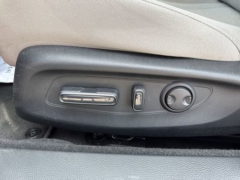 Used 2025 Honda Accord SE image 14