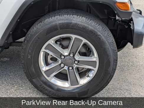 Used 2021 Jeep Wrangler Unlimited Sahara AWD/4WD image 11