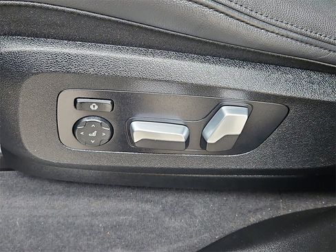 Used 2022 BMW X5 xDrive40i image 25