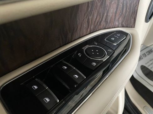 Used 2018 Lincoln Navigator Select w/ Technology Package image 45