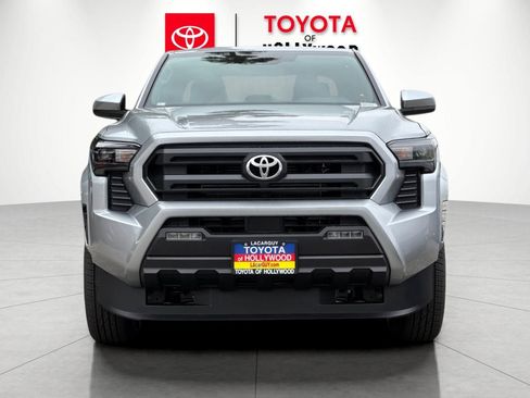 New 2026 Toyota Tacoma SR5 AWD/4WD image 8