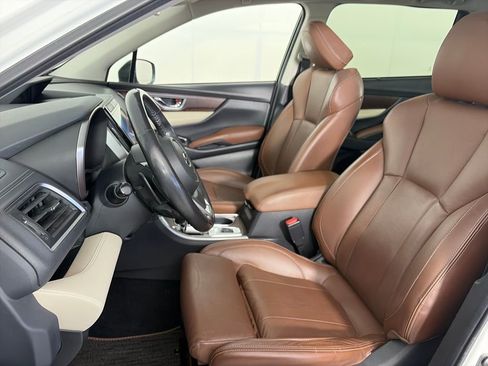 Used 2019 Subaru Ascent Touring AWD/4WD image 11