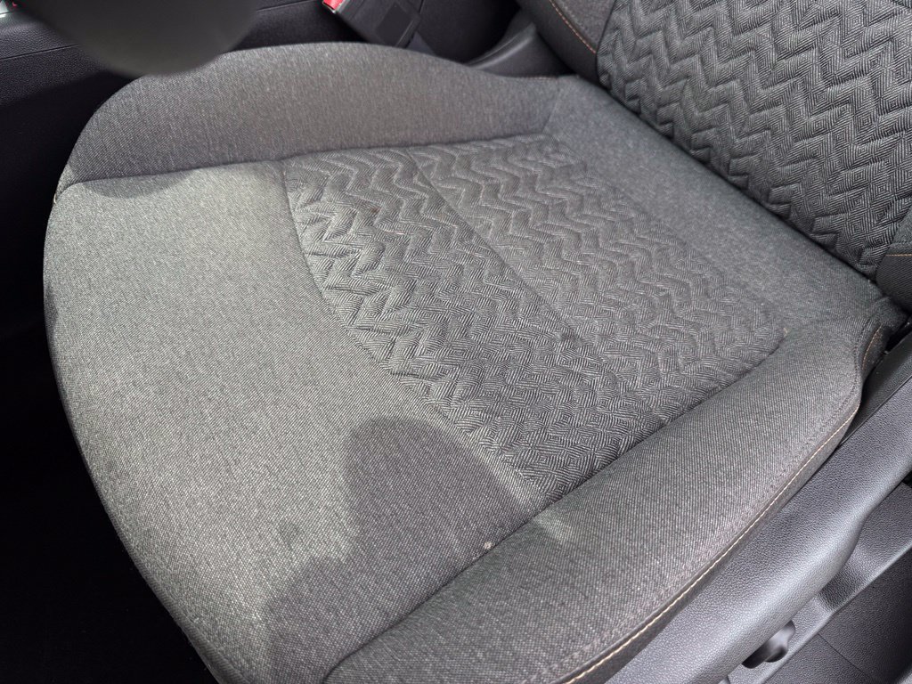 Used 2023 Chevrolet Equinox LT FWD image 24