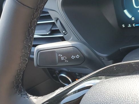 New 2025 Ford Escape Active w/ Active Premium Tech Pack image 13