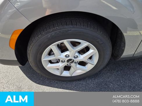 Used 2025 Kia Soul LX w/ LX Technology Package FWD image 26