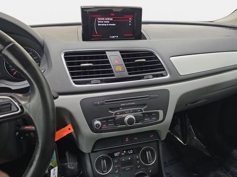 Used 2017 Audi Q3 2.0T Premium FWD image 20