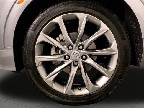 Used 2024 Buick Encore GX Avenir w/ Avenir Technology Package image 9