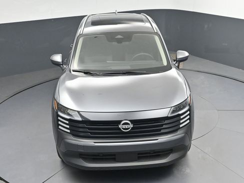 Used 2025 Nissan Kicks SV w/ SV Premium Package FWD image 29
