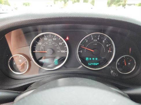 Certified 2017 Jeep Wrangler Sahara w/ Connectivity Group image 29