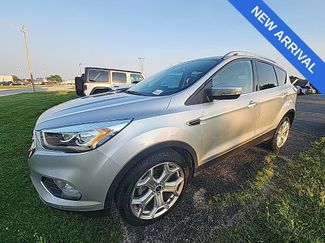 Used 2017 Ford Escape Titanium w/ Equipment Group 301A FWD video 2