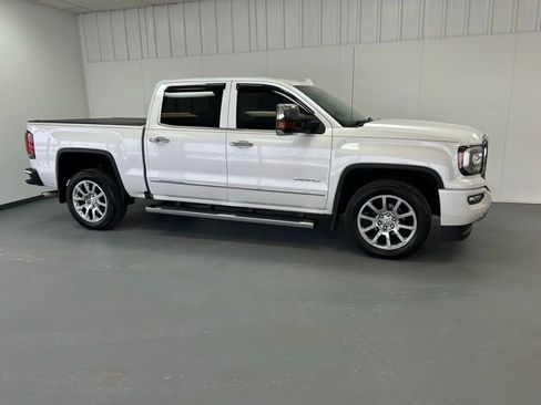Used 2016 GMC Sierra 1500 Denali image 2