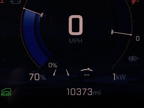 Used 2025 Chevrolet Equinox EV RS image 14