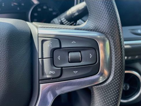 Used 2023 Chevrolet Blazer LT w/ Convenience Package FWD image 20