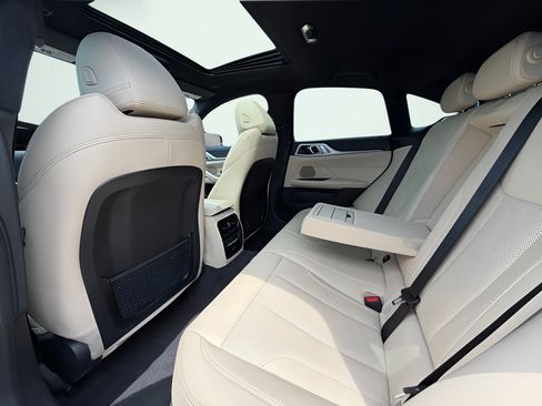Used 2023 BMW 430i Gran Coupe w/ Premium Package RWD image 18