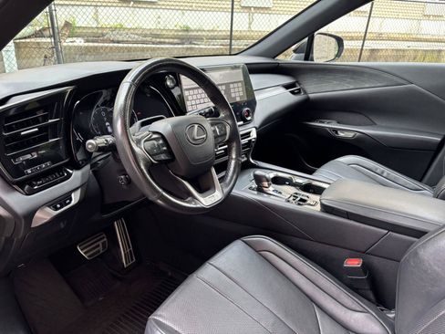 Used 2023 Lexus RX 350 F Sport w/ Accessory Package AWD/4WD image 8