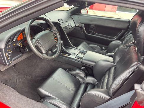 Used 1992 Chevrolet Corvette Convertible RWD image 14