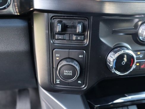 New 2026 Ford F250 Lariat w/ Black Appearance Package image 10