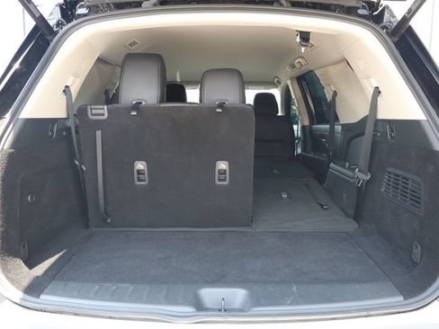 Certified 2025 Nissan Pathfinder SL AWD/4WD image 25