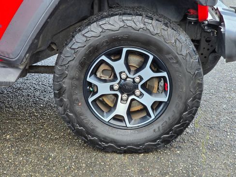 Used 2020 Jeep Gladiator Overland image 10