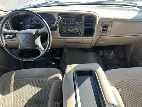 Used 2002 Chevrolet Silverado 2500 LS w/ Off-Road Skid Plate Pkg image 17