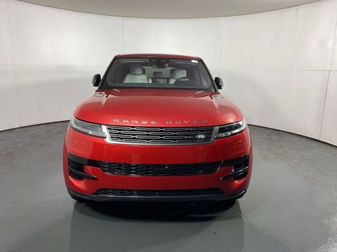 Used 2023 Land Rover Range Rover Sport SE AWD/4WD image 2