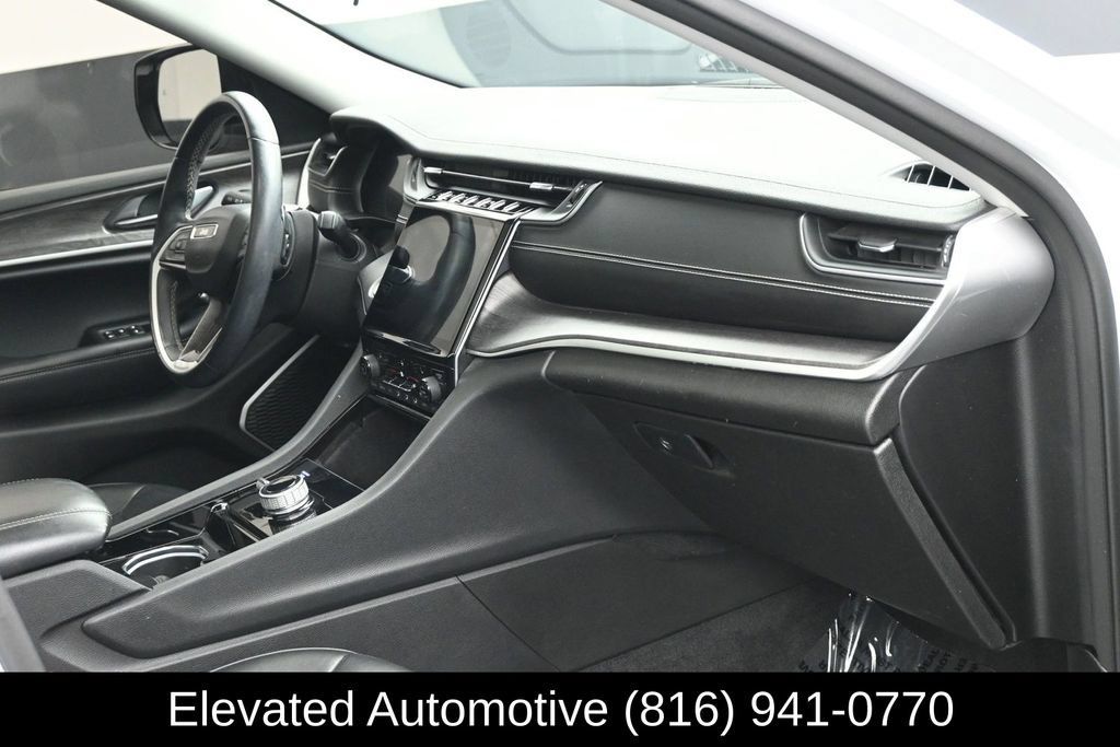Used 2021 Jeep Grand Cherokee L Limited AWD/4WD image 6