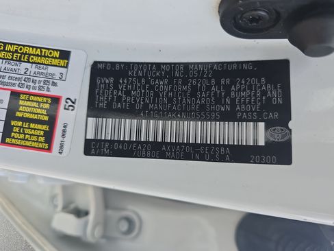 Used 2022 Toyota Camry SE FWD image 31
