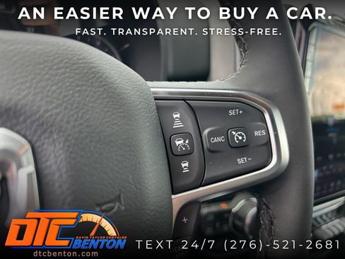 New 2026 RAM 1500 4x4 Crew Cab image 17